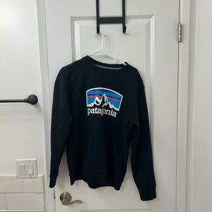 Patagonia Men's Black Crewneck Sweater